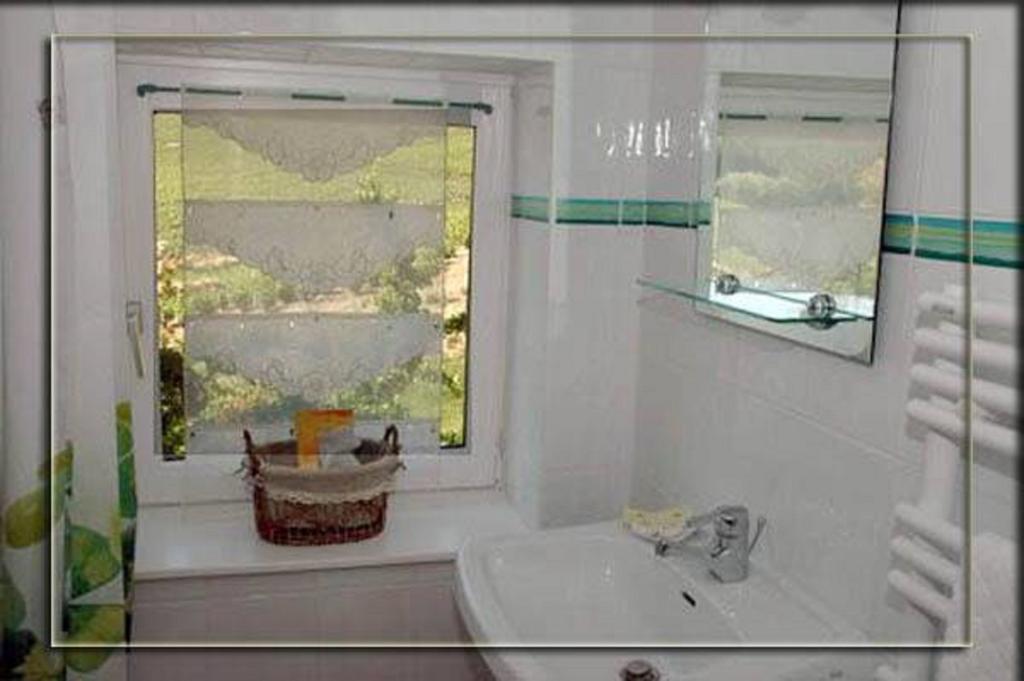 La Croix De Saburin Bed and Breakfast Quincié-en-Beaujolais Δωμάτιο φωτογραφία