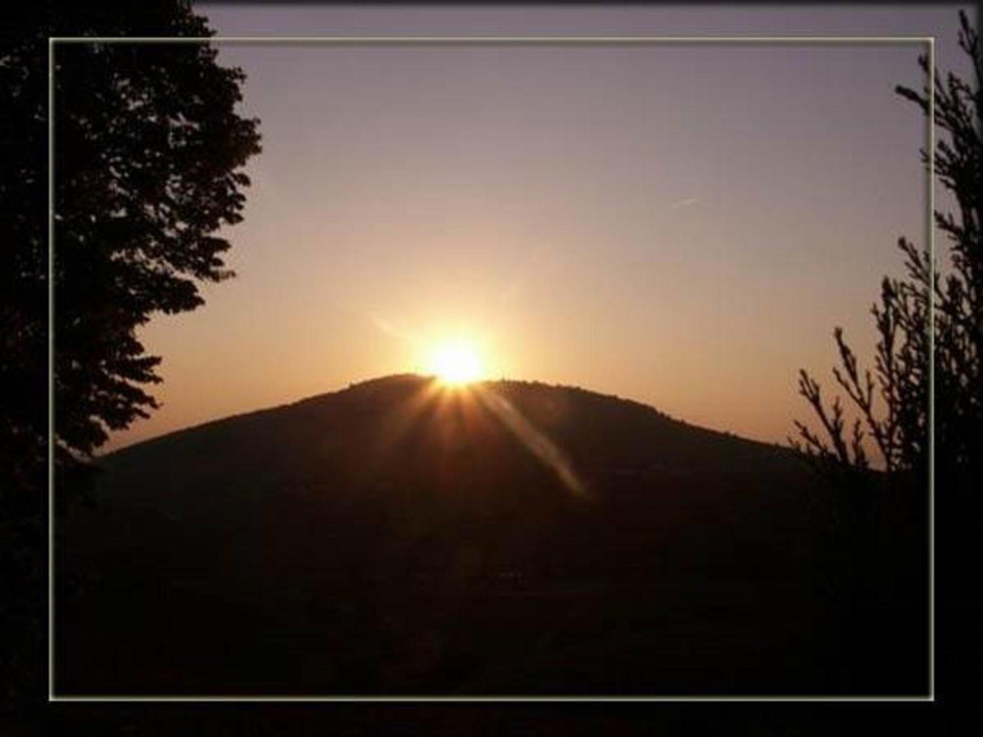 La Croix De Saburin Bed and Breakfast Quincié-en-Beaujolais Εξωτερικό φωτογραφία