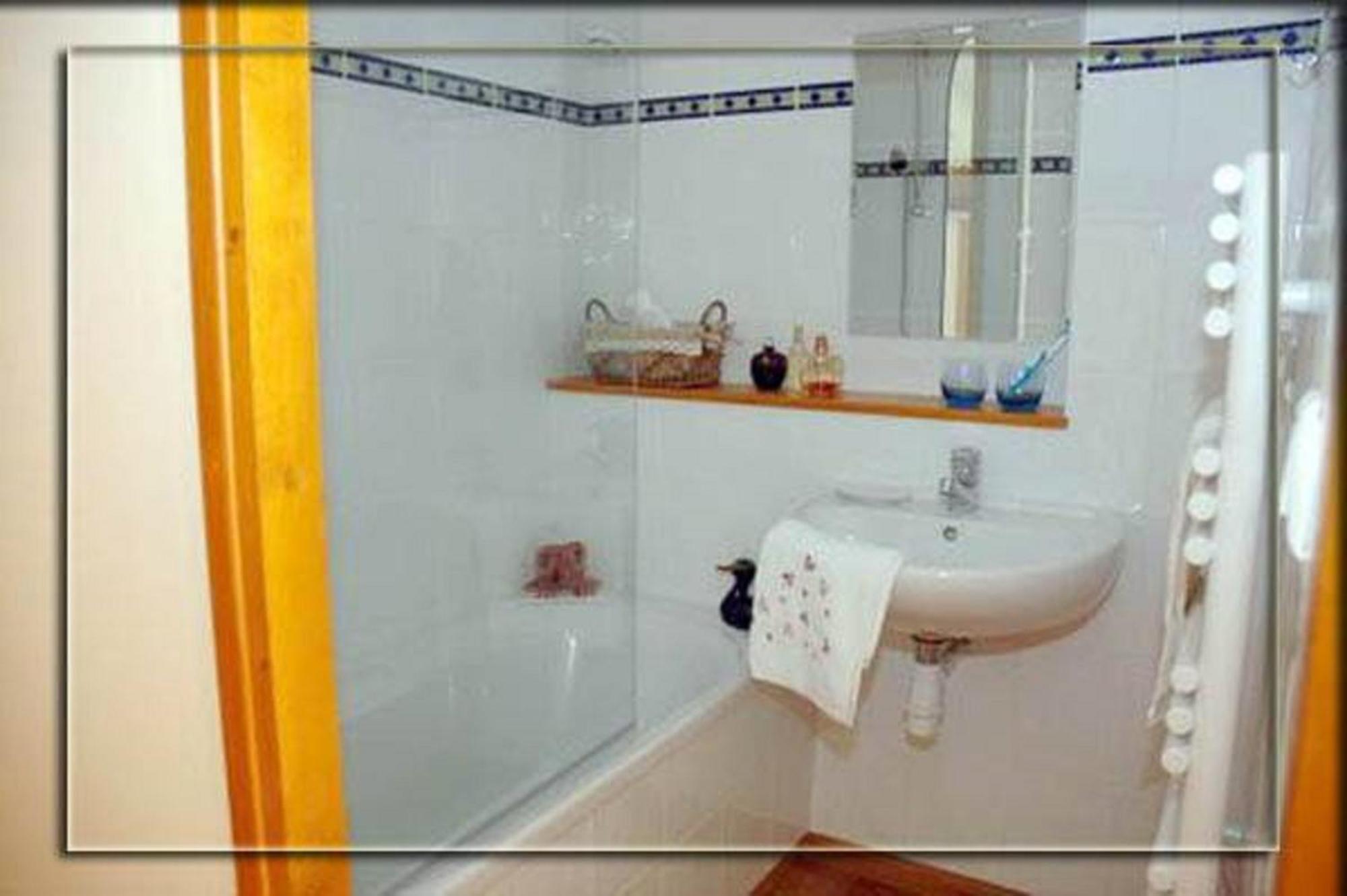 La Croix De Saburin Bed and Breakfast Quincié-en-Beaujolais Εξωτερικό φωτογραφία